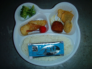 音香’s畑♪ 幼稚園・保育園の給食2015年03月31日 byおかずばたけ