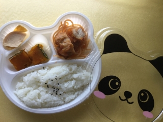 音香’ｓ畑♪ 幼稚園・保育園の給食2017年10月03日 byおかずばたけ