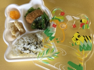 音香’ｓ畑♪ 幼稚園・保育園の給食2017年10月10日 byおかずばたけ