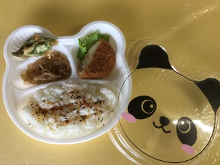 音香’ｓ畑♪ 幼稚園・保育園の給食2017年10月17日 byおかずばたけ