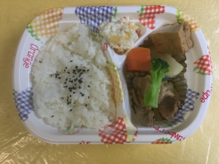 音香’ｓ畑♪ 幼稚園・保育園の給食2020年03月27日 byおかずばたけ