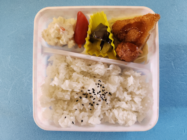 音香’s畑♪ 幼稚園・保育園の給食2025年07月09日 byおかずばたけ