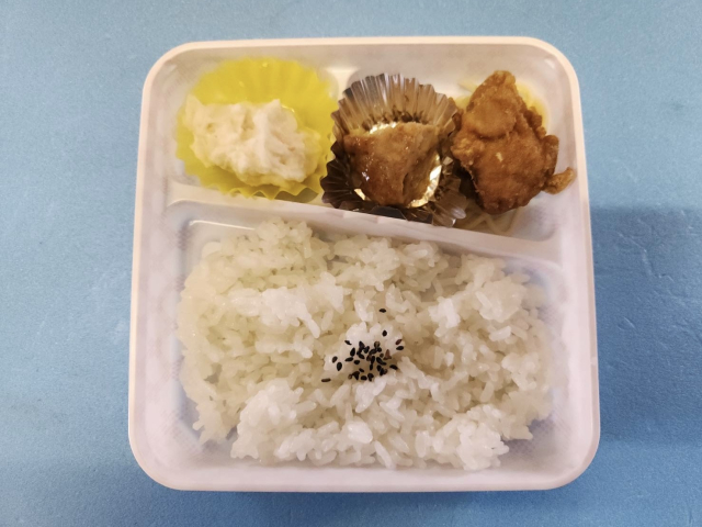 音香’s畑♪ 幼稚園・保育園の給食2025年11月05日 byおかずばたけ