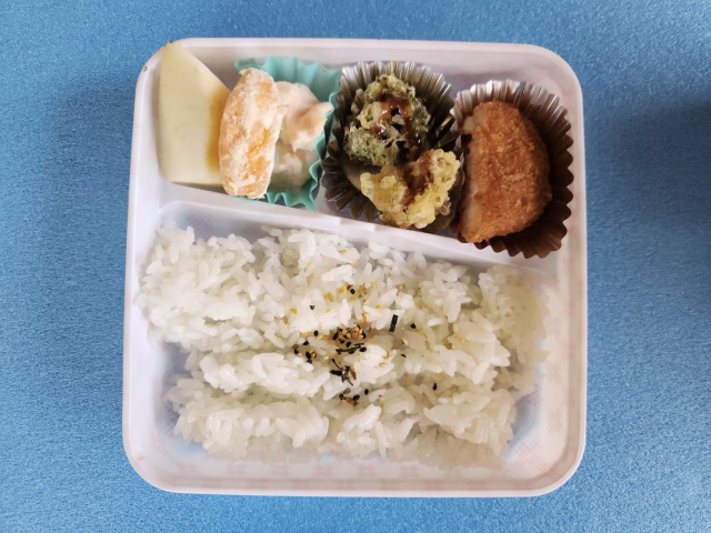 音香’s畑♪ 幼稚園・保育園の給食2026年03月05日 byおかずばたけ