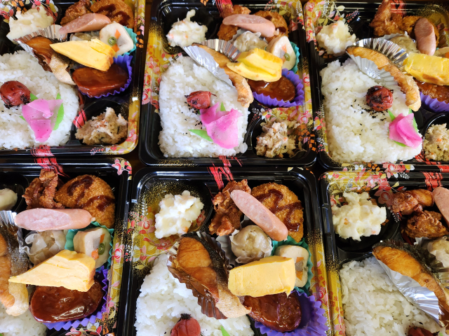 音香’s畑♪ 飯塚市飯塚 飯塚市文化会館 イイヅカコスモスコモン 4 byおかずばたけ