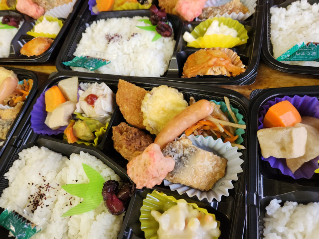 f Ԏs@Ԏ Ȃ܃n[j[z[ 3 by΂